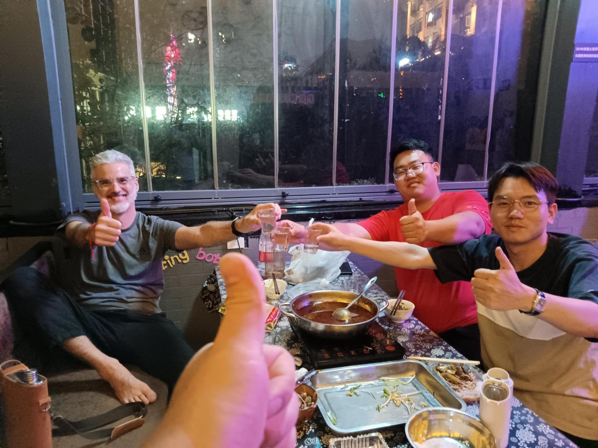 צ'ונגקינג Riverside International Youth Hostel阅江老院青年旅舍 מראה חיצוני תמונה